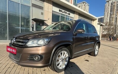 Volkswagen Tiguan I, 2016 год, 2 190 000 рублей, 3 фотография