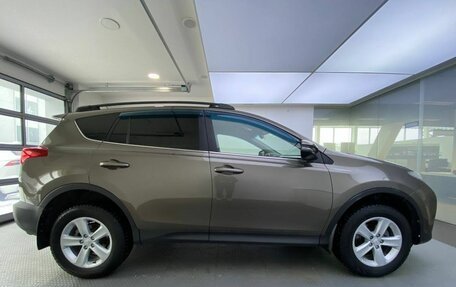 Toyota RAV4, 2013 год, 1 949 000 рублей, 5 фотография