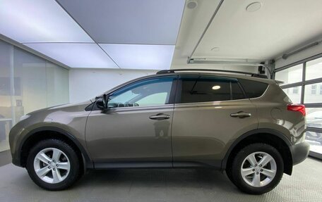 Toyota RAV4, 2013 год, 1 949 000 рублей, 10 фотография