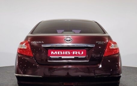 Nissan Teana, 2010 год, 800 000 рублей, 4 фотография
