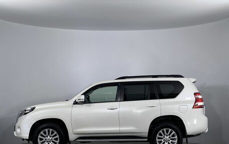Toyota Land Cruiser Prado 150 рестайлинг 2, 2015 год, 3 299 000 рублей, 8 фотография