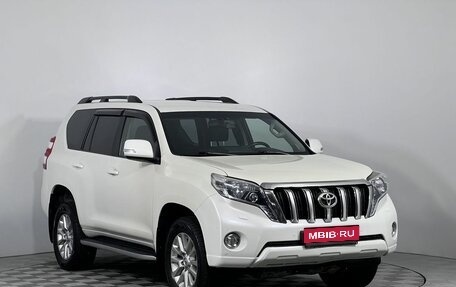 Toyota Land Cruiser Prado 150 рестайлинг 2, 2015 год, 3 299 000 рублей, 3 фотография