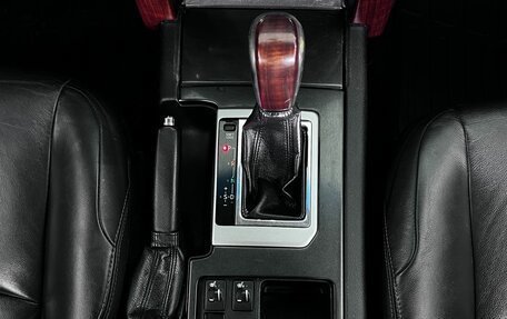 Toyota Land Cruiser Prado 150 рестайлинг 2, 2015 год, 3 299 000 рублей, 16 фотография