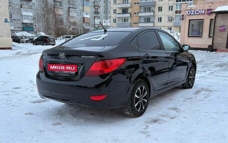 Hyundai Solaris II рестайлинг, 2013 год, 899 999 рублей, 1 фотография