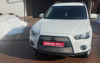 Mitsubishi Outlander III рестайлинг 3, 2011 год, 900 000 рублей, 1 фотография