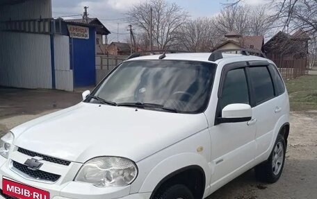 Chevrolet Niva I рестайлинг, 2012 год, 580 000 рублей, 1 фотография