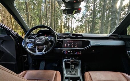 Audi Q3, 2022 год, 3 200 000 рублей, 4 фотография