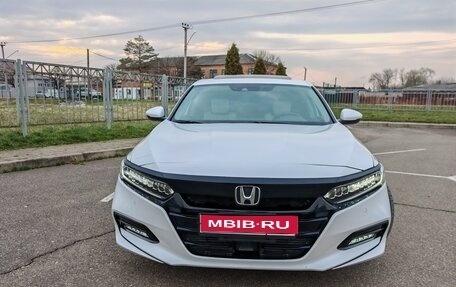 Honda Accord IX рестайлинг, 2018 год, 2 050 000 рублей, 1 фотография