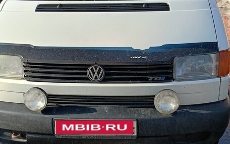 Volkswagen Transporter T4, 2003 год, 670 000 рублей, 1 фотография
