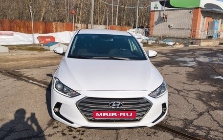 Hyundai Elantra VI рестайлинг, 2018 год, 1 600 000 рублей, 1 фотография
