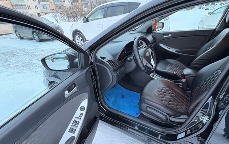 Hyundai Solaris II рестайлинг, 2013 год, 899 999 рублей, 13 фотография