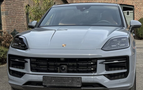 Porsche Cayenne III, 2025 год, 14 490 000 рублей, 2 фотография