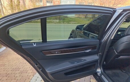 BMW 7 серия, 2009 год, 715 000 рублей, 15 фотография