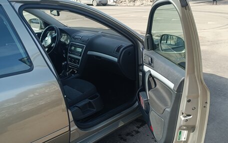 Skoda Octavia, 2011 год, 850 000 рублей, 6 фотография