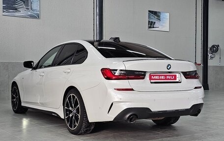 BMW 3 серия, 2019 год, 3 210 000 рублей, 4 фотография