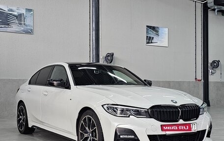 BMW 3 серия, 2019 год, 3 210 000 рублей, 2 фотография