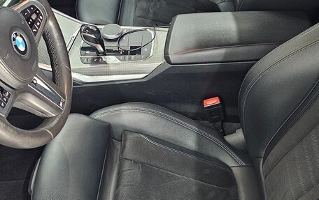 BMW 3 серия, 2019 год, 3 210 000 рублей, 12 фотография
