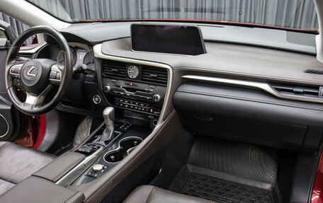 Lexus RX IV рестайлинг, 2018 год, 4 298 000 рублей, 11 фотография