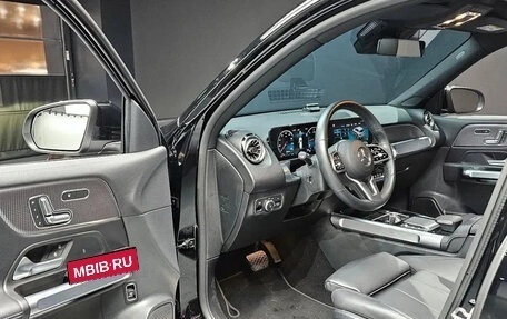 Mercedes-Benz GLB, 2022 год, 2 700 000 рублей, 4 фотография