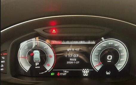 Audi Q7, 2025 год, 16 700 000 рублей, 10 фотография