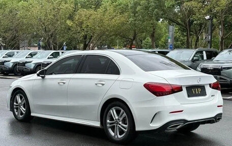 Mercedes-Benz A-Класс, 2022 год, 1 650 000 рублей, 6 фотография