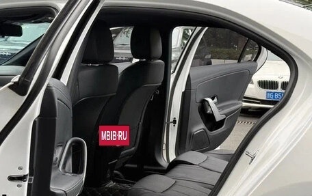 Mercedes-Benz A-Класс, 2022 год, 1 650 000 рублей, 11 фотография