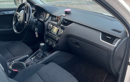 Skoda Octavia, 2015 год, 1 350 000 рублей, 4 фотография