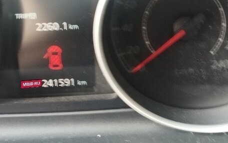 Mitsubishi Outlander III рестайлинг 3, 2011 год, 900 000 рублей, 5 фотография