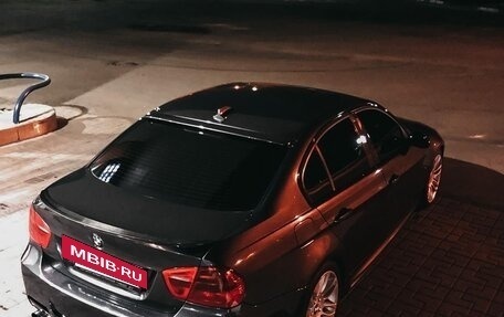 BMW 3 серия, 2006 год, 999 999 рублей, 3 фотография