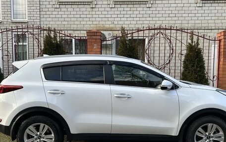 KIA Sportage IV рестайлинг, 2018 год, 2 000 000 рублей, 4 фотография