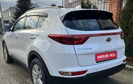 KIA Sportage IV рестайлинг, 2018 год, 2 000 000 рублей, 6 фотография