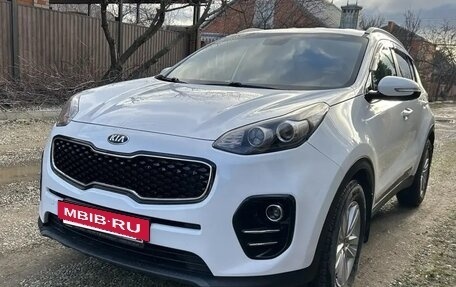 KIA Sportage IV рестайлинг, 2018 год, 2 000 000 рублей, 3 фотография