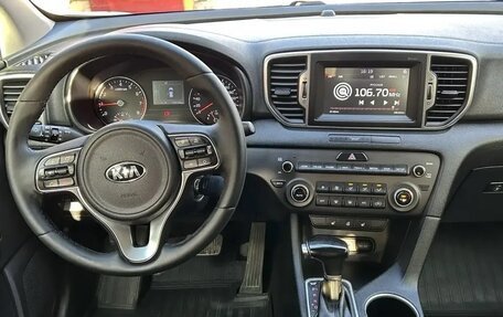 KIA Sportage IV рестайлинг, 2018 год, 2 000 000 рублей, 14 фотография