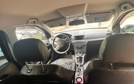 Opel Astra H, 2010 год, 680 000 рублей, 3 фотография