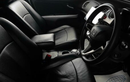 Honda Stream II, 2012 год, 1 250 000 рублей, 16 фотография