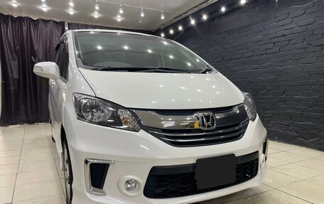 Honda Freed I, 2014 год, 1 145 000 рублей, 2 фотография