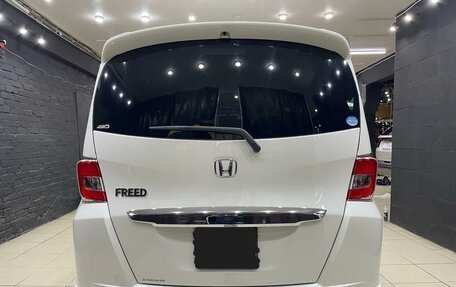 Honda Freed I, 2014 год, 1 145 000 рублей, 5 фотография