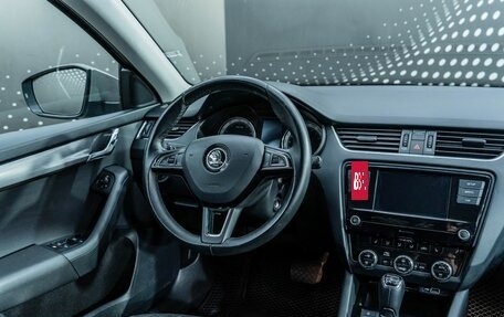 Skoda Octavia, 2018 год, 1 826 000 рублей, 11 фотография