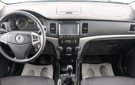 SsangYong Actyon II рестайлинг, 2011 год, 699 000 рублей, 11 фотография