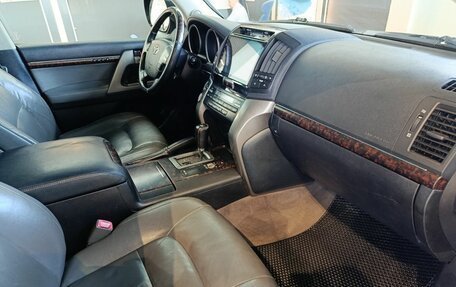 Toyota Land Cruiser 200, 2008 год, 2 300 000 рублей, 8 фотография