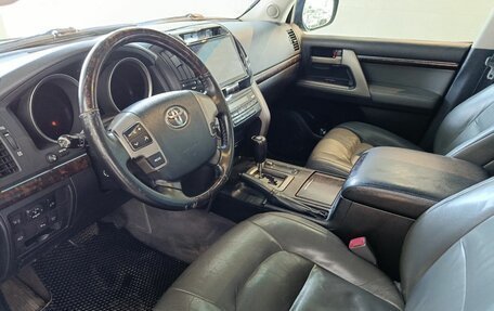 Toyota Land Cruiser 200, 2008 год, 2 300 000 рублей, 7 фотография