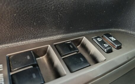 Toyota Land Cruiser 200, 2008 год, 2 300 000 рублей, 13 фотография