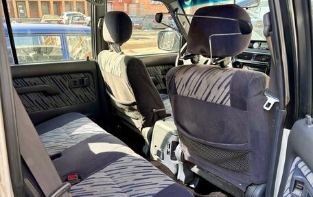 Toyota Land Cruiser Prado 90 рестайлинг, 1998 год, 745 000 рублей, 6 фотография