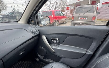 Renault Logan II, 2018 год, 419 000 рублей, 12 фотография