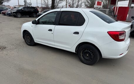 Renault Logan II, 2018 год, 419 000 рублей, 9 фотография