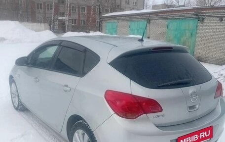 Opel Astra J, 2011 год, 765 000 рублей, 8 фотография
