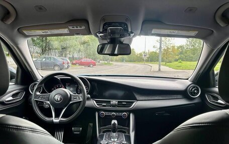 Alfa Romeo Giulia II, 2018 год, 2 400 000 рублей, 4 фотография