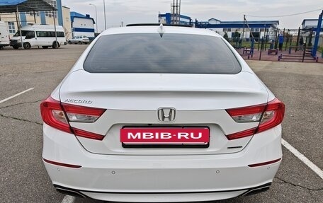 Honda Accord IX рестайлинг, 2018 год, 2 050 000 рублей, 18 фотография