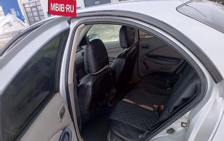 Nissan Almera, 2001 год, 170 000 рублей, 6 фотография