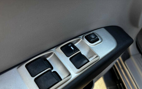 Mitsubishi L200 IV рестайлинг, 2011 год, 1 100 000 рублей, 14 фотография